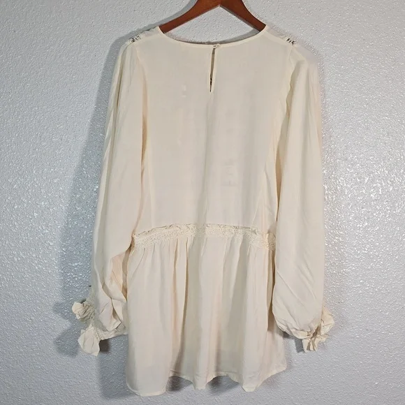 Entro Embroidered Cream and Red Women's  Boho Top - Picture 11 of 11